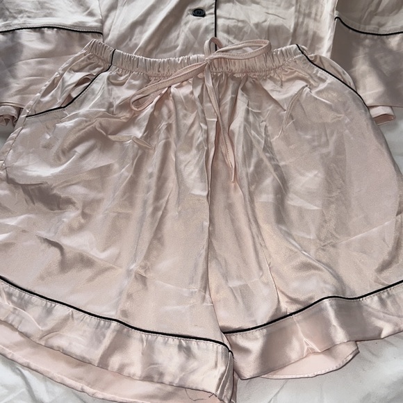 Silk women’s PJ set - Picture 5 of 5